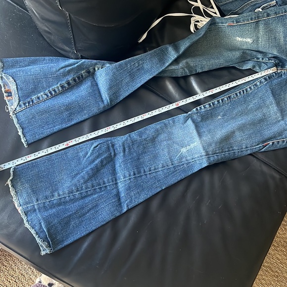 TRUE RELIGION - Flare Jeans - Picture 5 of 5